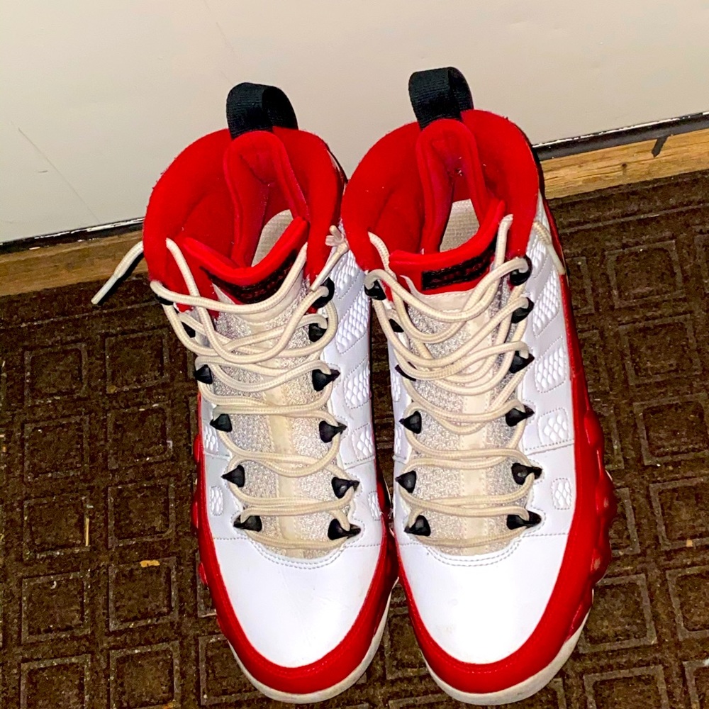 Retro Jordan 9 grade school-DTLR
